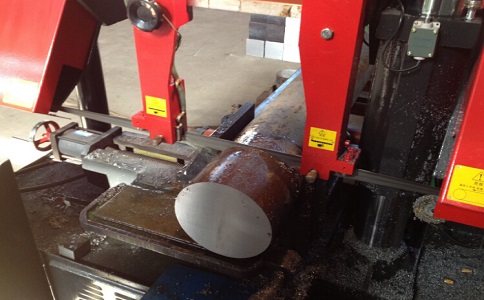 孝昌卧式带锯床加工时出现明显振荡如何排查？